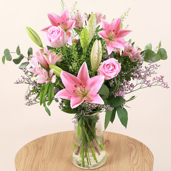 Schönes Glück: rosa Lilien und Rosen, Blumenlieferung Luzern