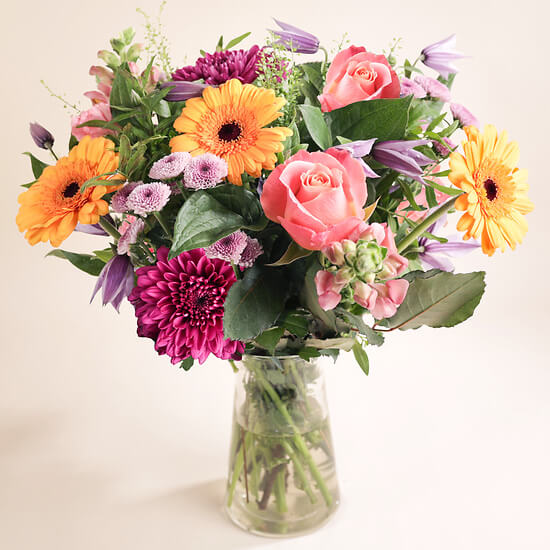Poesie der Saison: Rosen, Gerbera und Chrysanthemen, Luzern